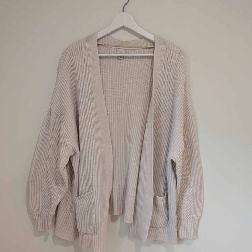 Cream Cable Knit Cardigan Large Softgirl Cottagecore Coquette Cozy Fall